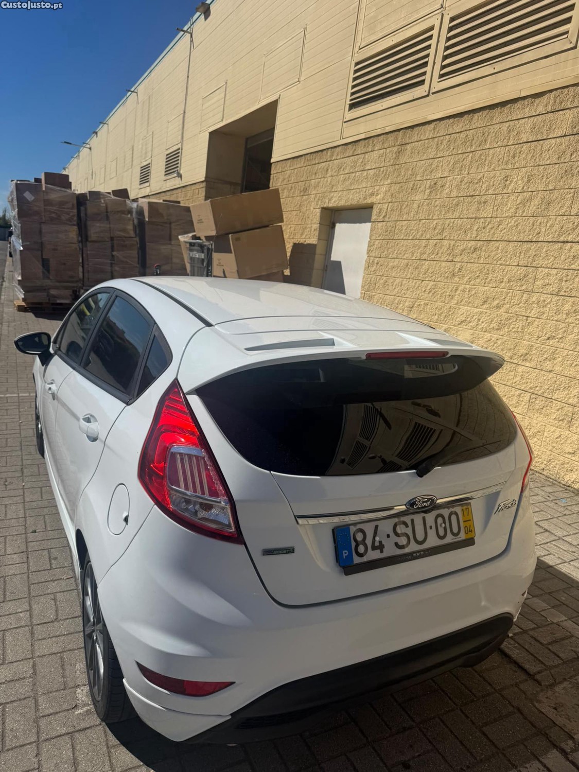 Ford Fiesta 1.0 Ecoboost ST-LINE — photo 2
