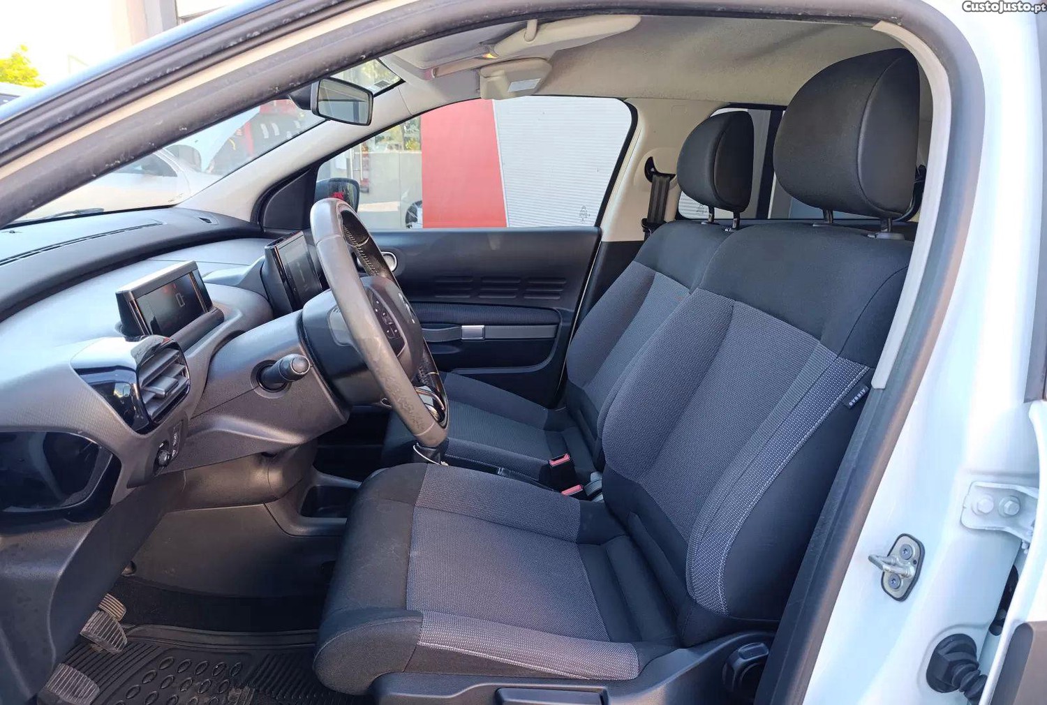 Citroën C4 1.2 puretech shine pack — fotografia 9