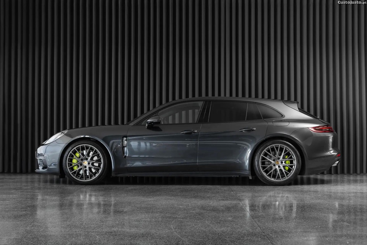 Porsche Panamera 4 E-Hybrid - 18 — photo 2