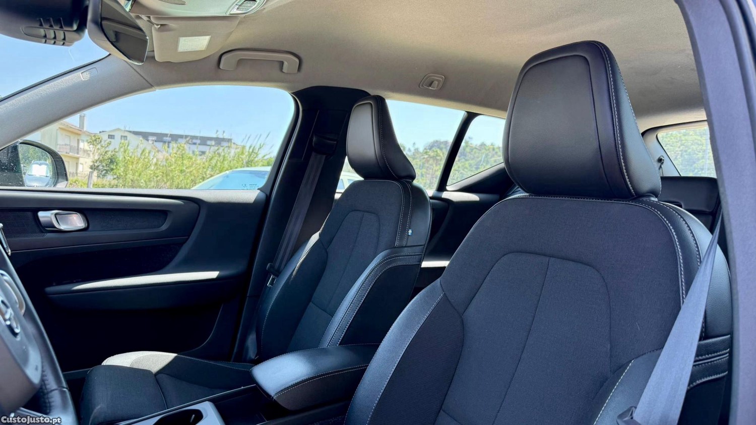 Volvo XC 40 1.5 T5 PHEV INSCRIPTION — fotografia 2