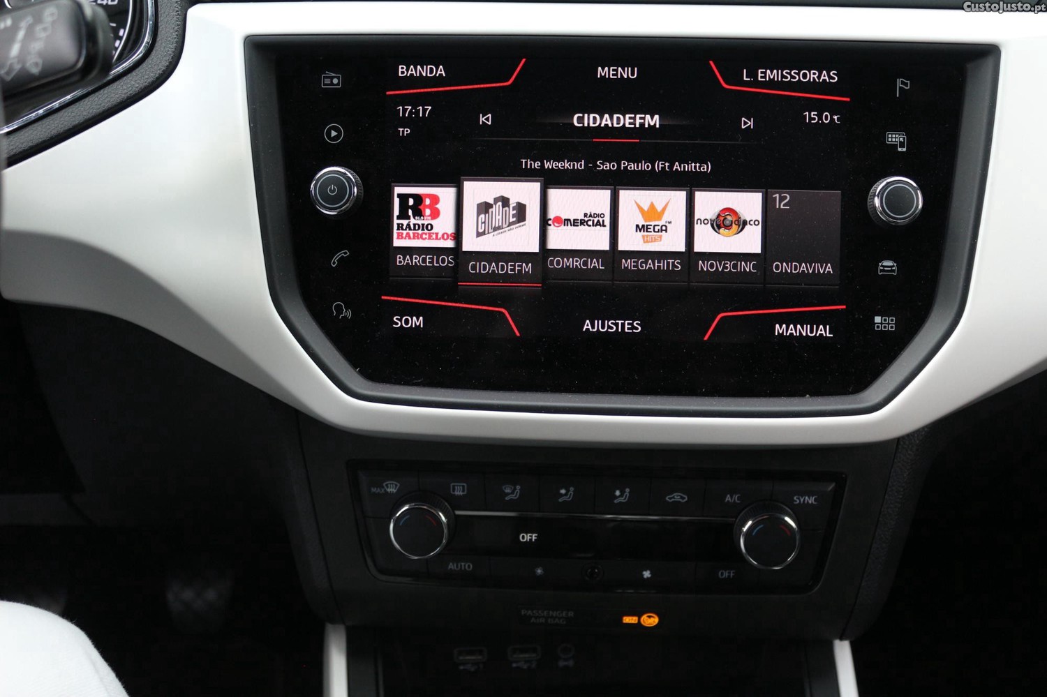 SEAT Arona 1.0 TSI 115cv Xcellence — fotografia 4