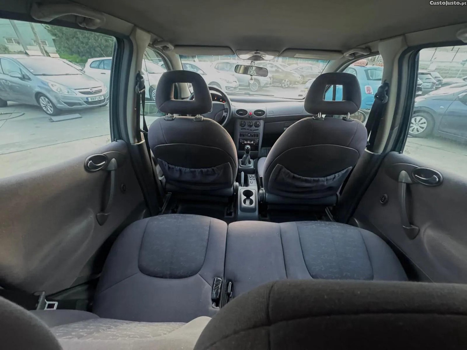 Mercedes-Benz A 170 CDi Classic — fotografia 5
