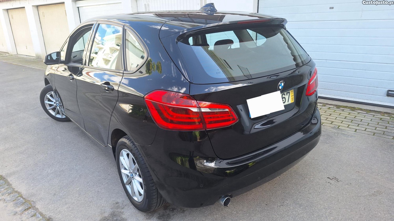 BMW 214 Active Tourer Active Tourer — fotografia 6