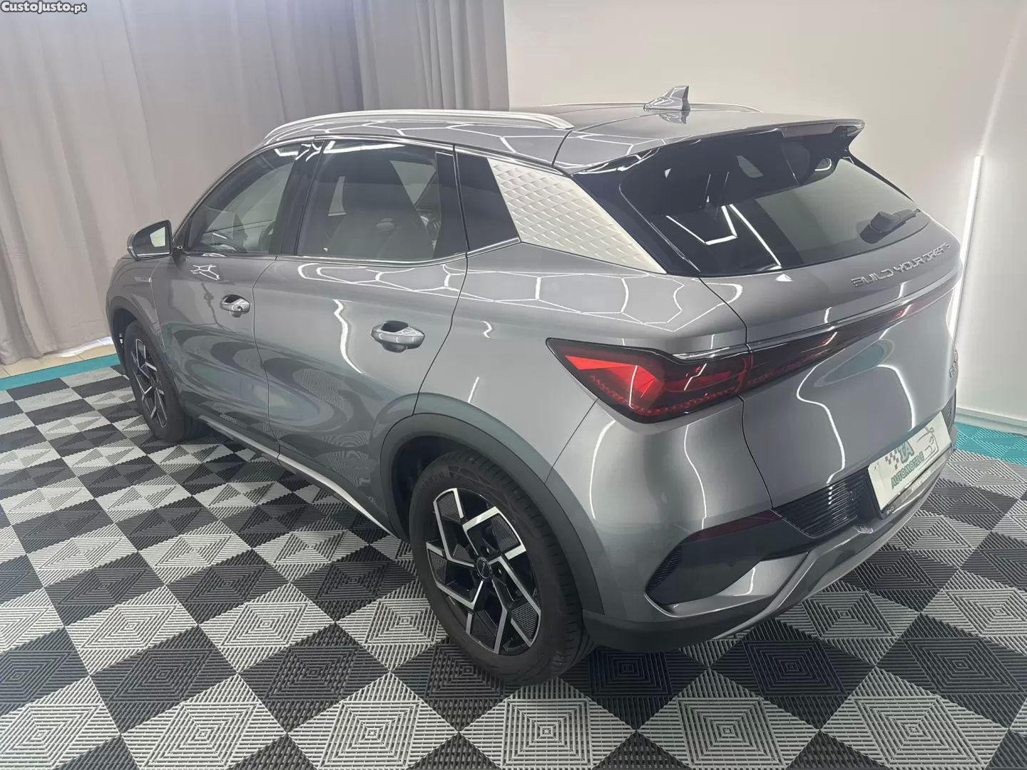 BYD Atto 3 60.48 kwh design — fotografia 9