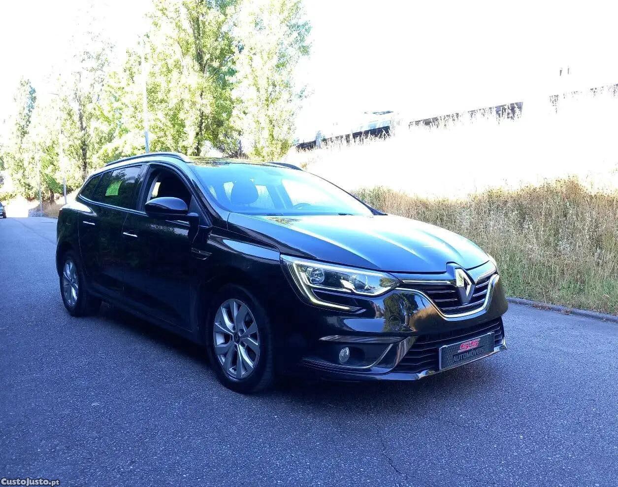 Renault Mégane 1.5 dCi Limited — photo 2