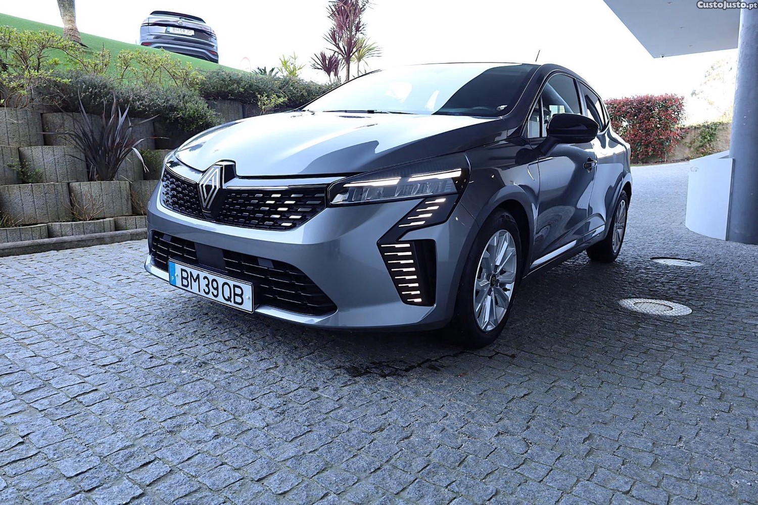 Renault Clio 1.0 TCe Evolution — fotografia 15