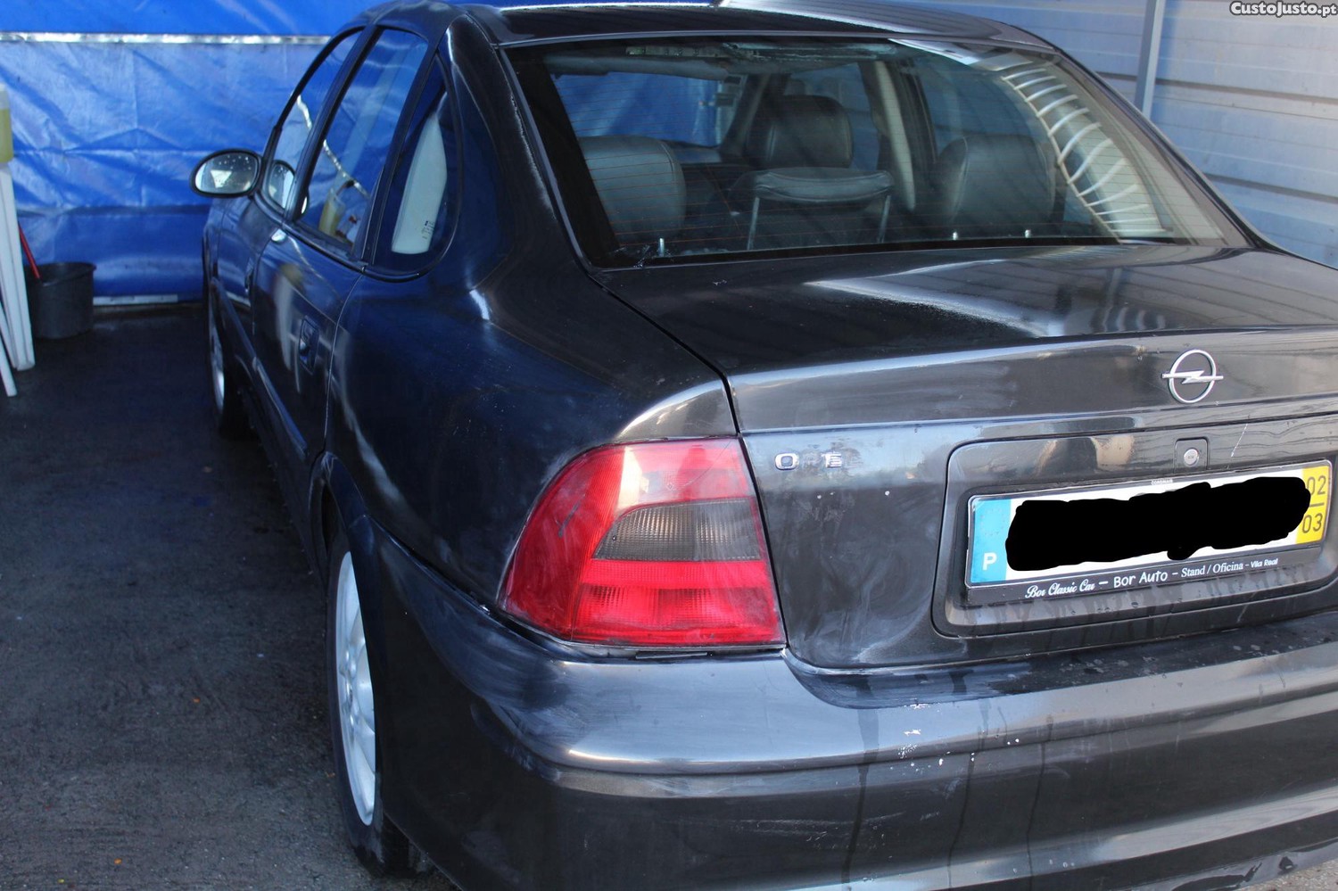Opel Vectra sport — photo 4