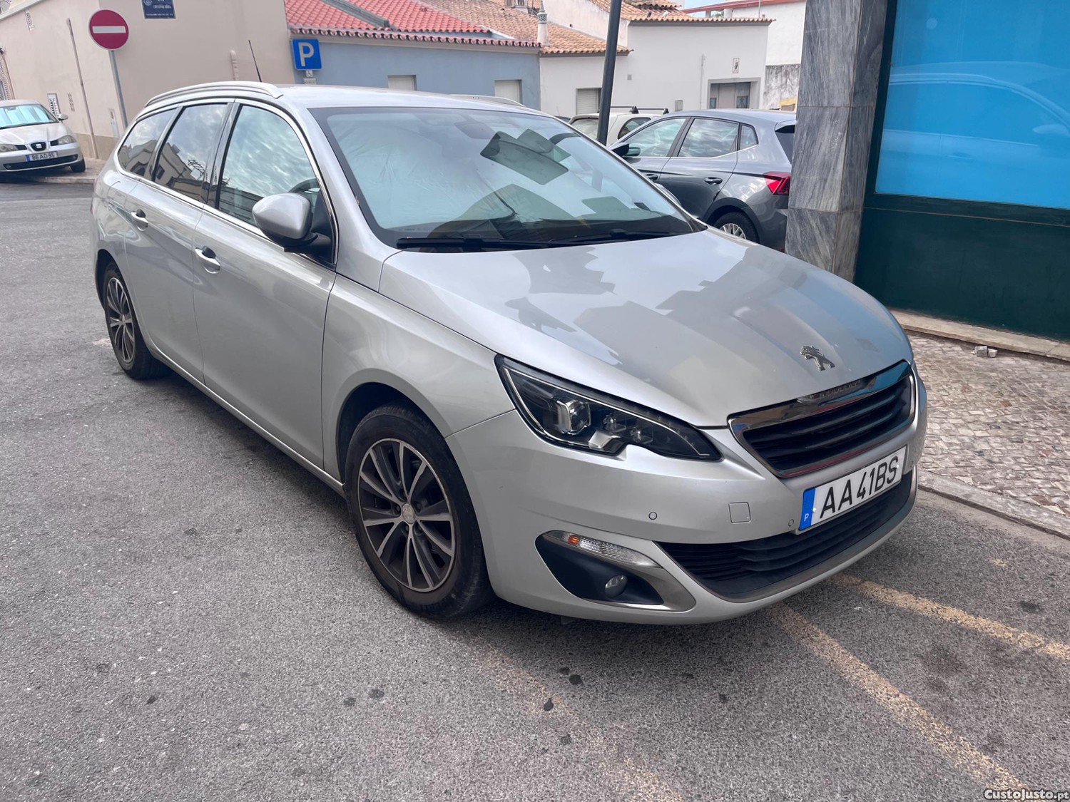 Peugeot 308 station — photo 2