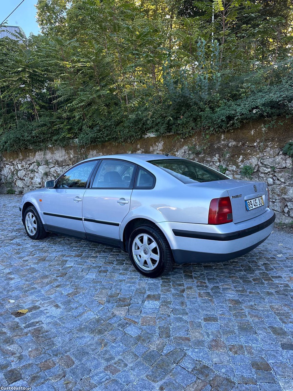 VW Passat 1.9 TDI — photo 3