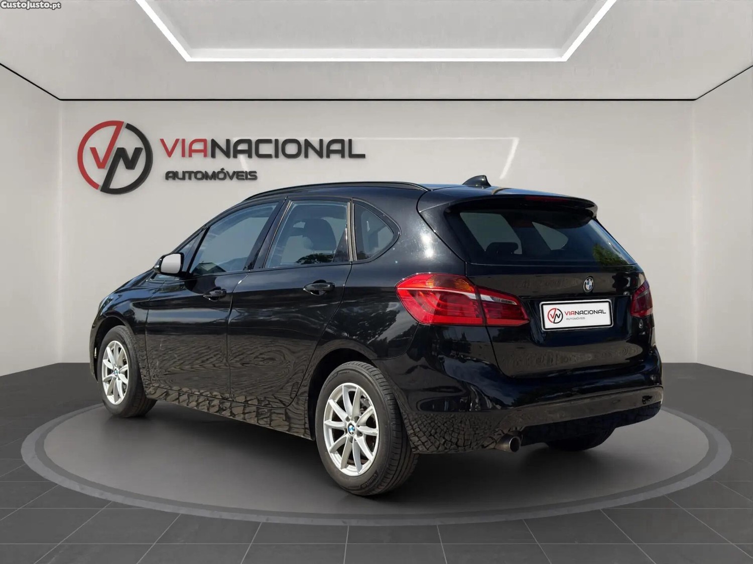 BMW 216 Active Tourer d Advantage - 15 — photo 5