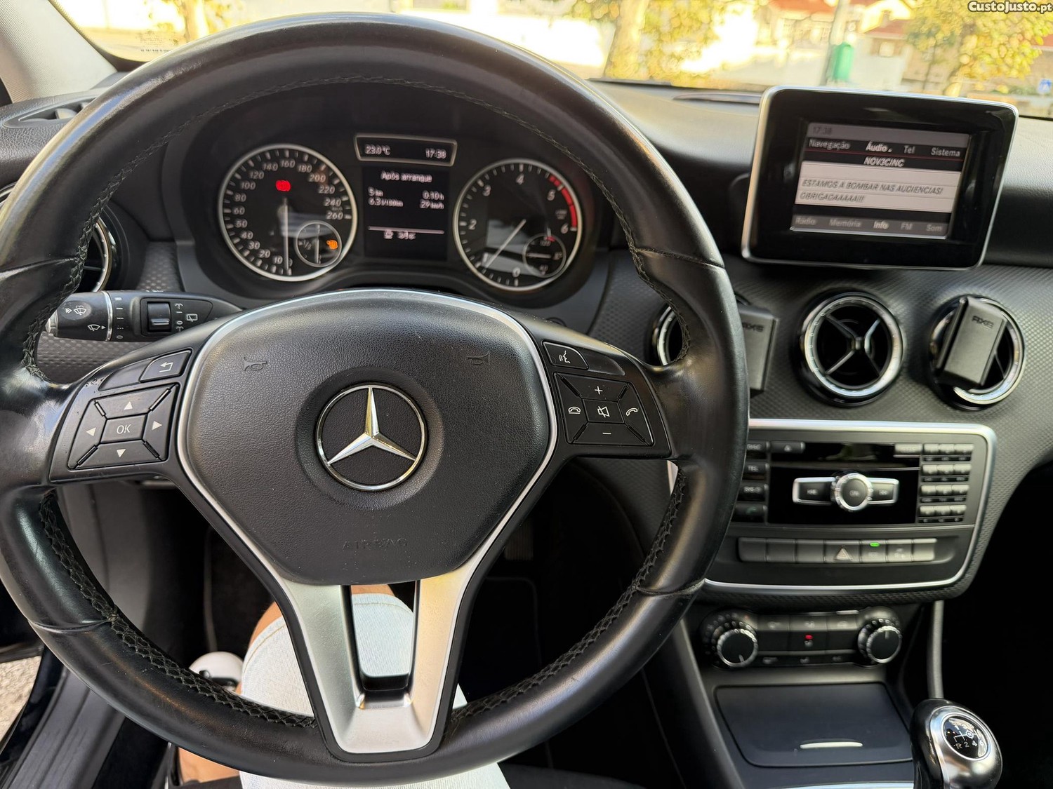 Mercedes-Benz A 180 Urban — photo 5