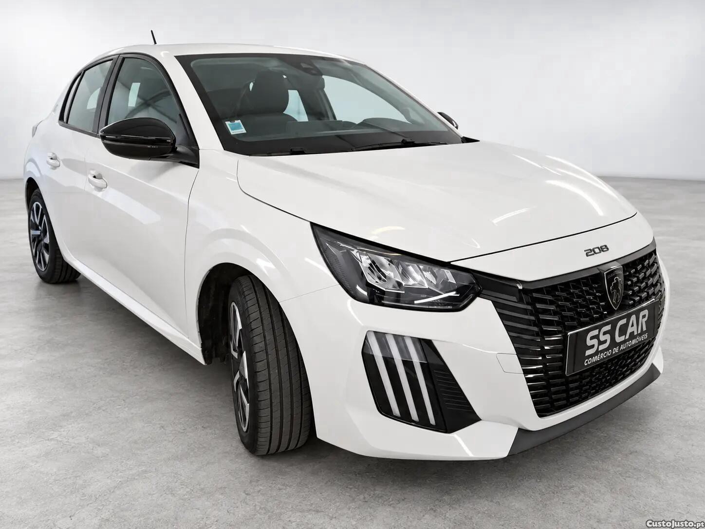 Peugeot 208 1.2 PureTech Active — photo 2
