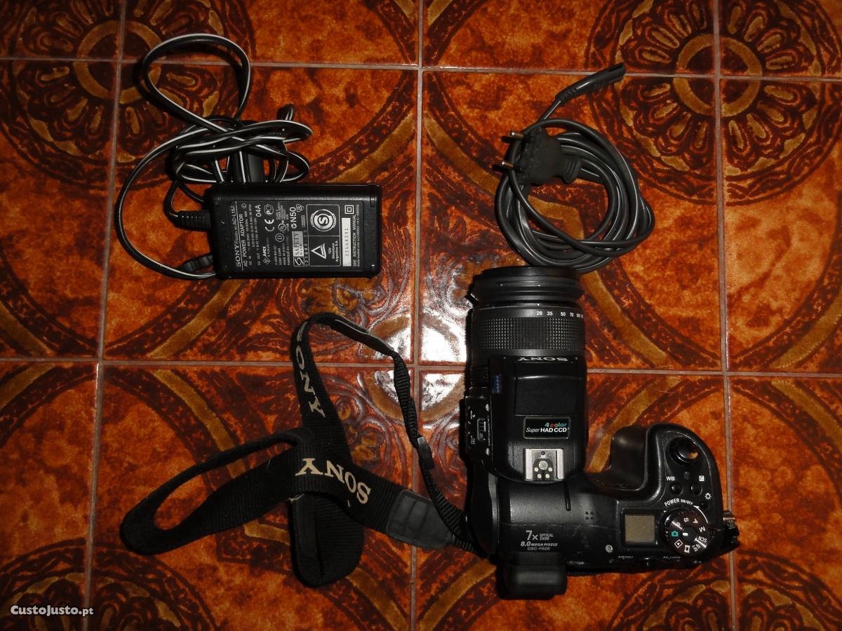 Máquina Fotográfica Sony Cybershot DSC-F828