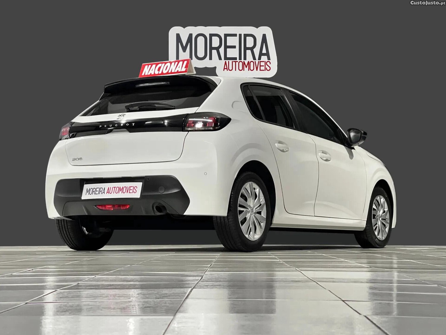 Peugeot 208 1.2 ACTIVE - 21 — photo 3