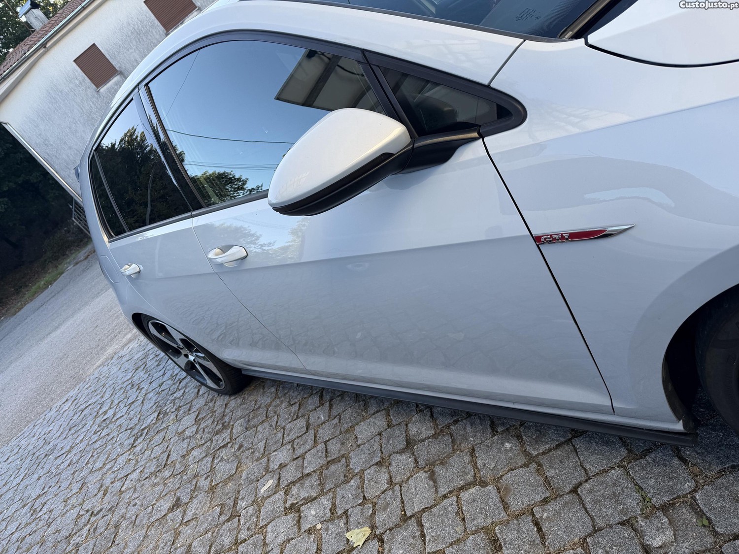 VW Golf Gti 2.0 tsi dsg - 18 — photo 3