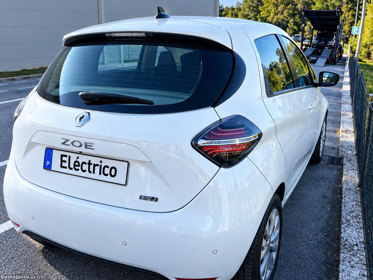 Renault Zoe 52kwh R110 Bateria Própria — photo 2