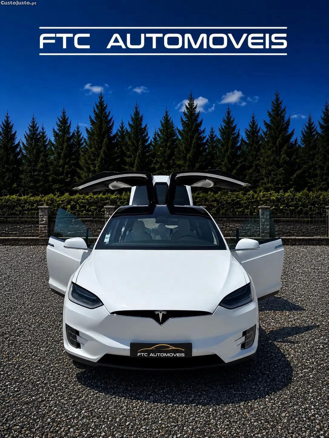 Tesla Model X 100D — fotografia 8