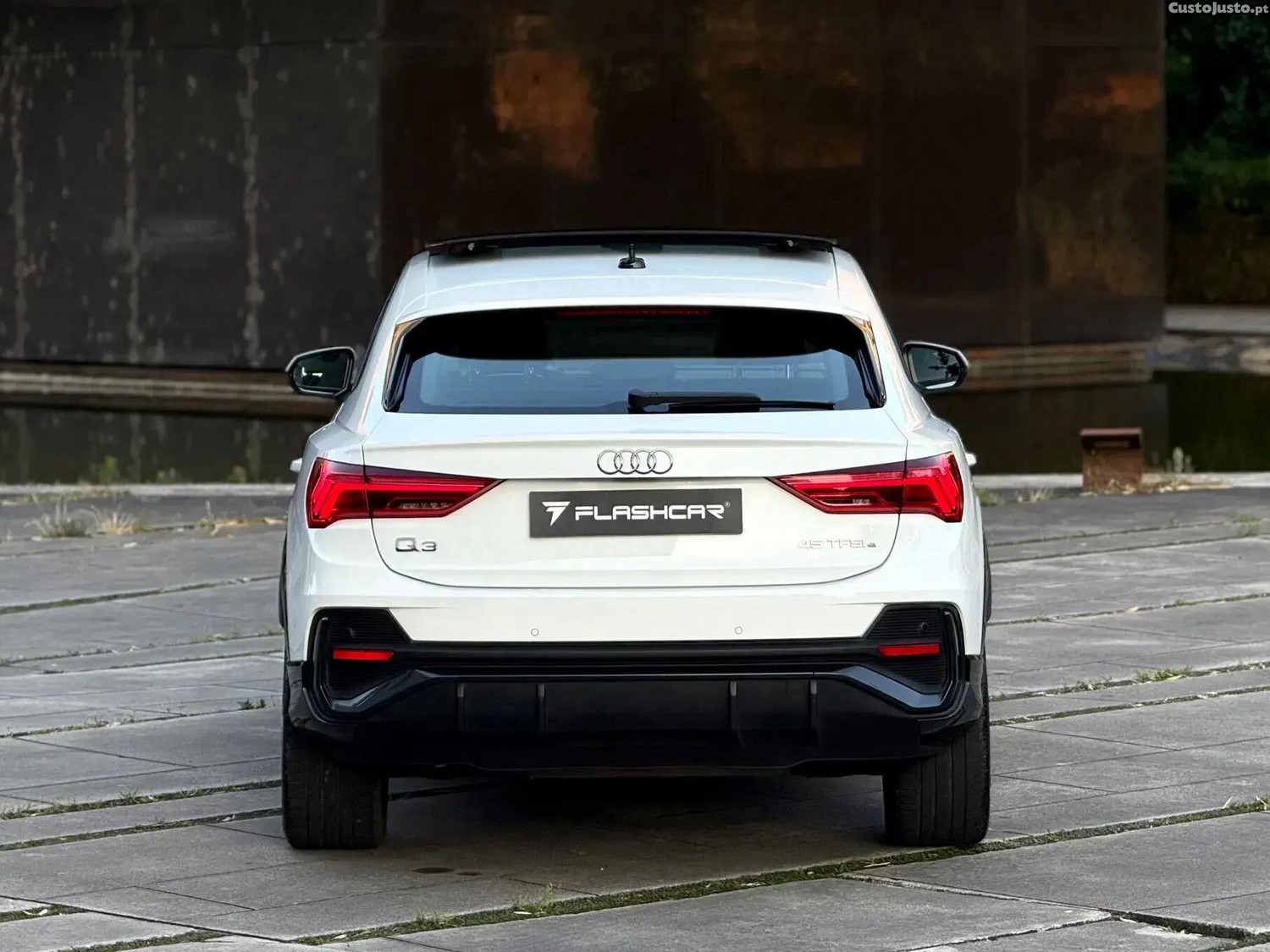 Audi Q3 S-Line - 21 — photo 3
