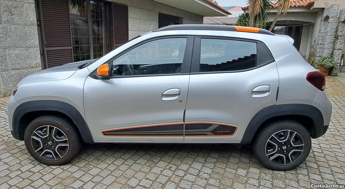 Dacia Spring Confort Plus - 22 foto 4