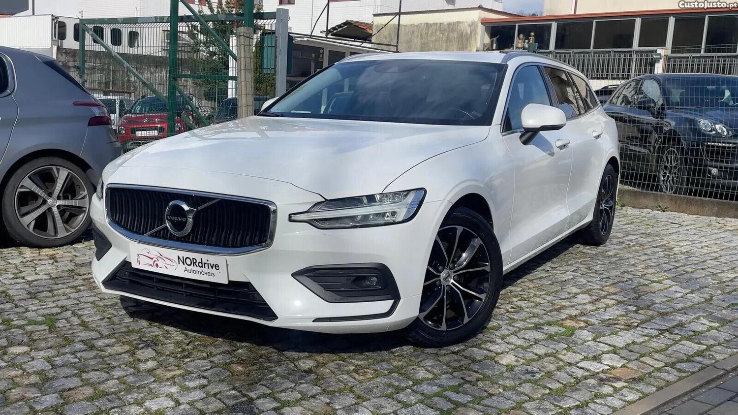 Volvo V60 D3 Momentum Pro - 19 — photo 2