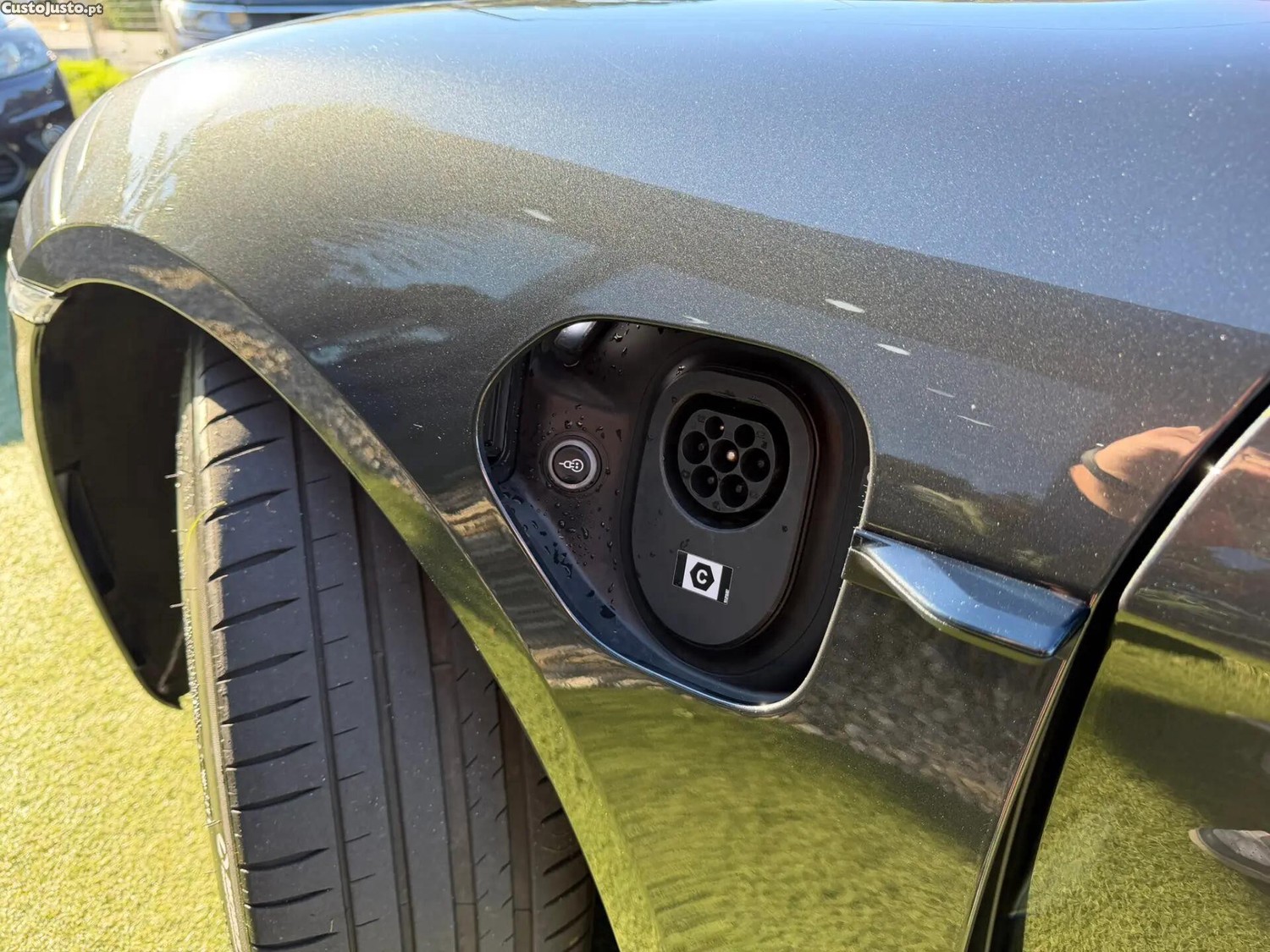 Porsche Taycan Standard - 22 — photo 3