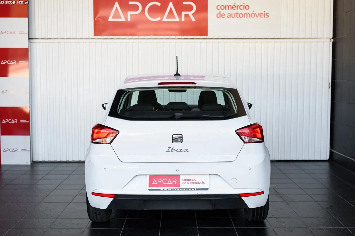 Seat Ibiza 1.0 TSI Style - 24 — photo 4