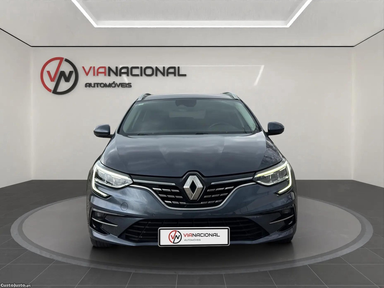 Renault Mégane 1.6 E-Tech Plug-In Hybrid Techno — photo 2