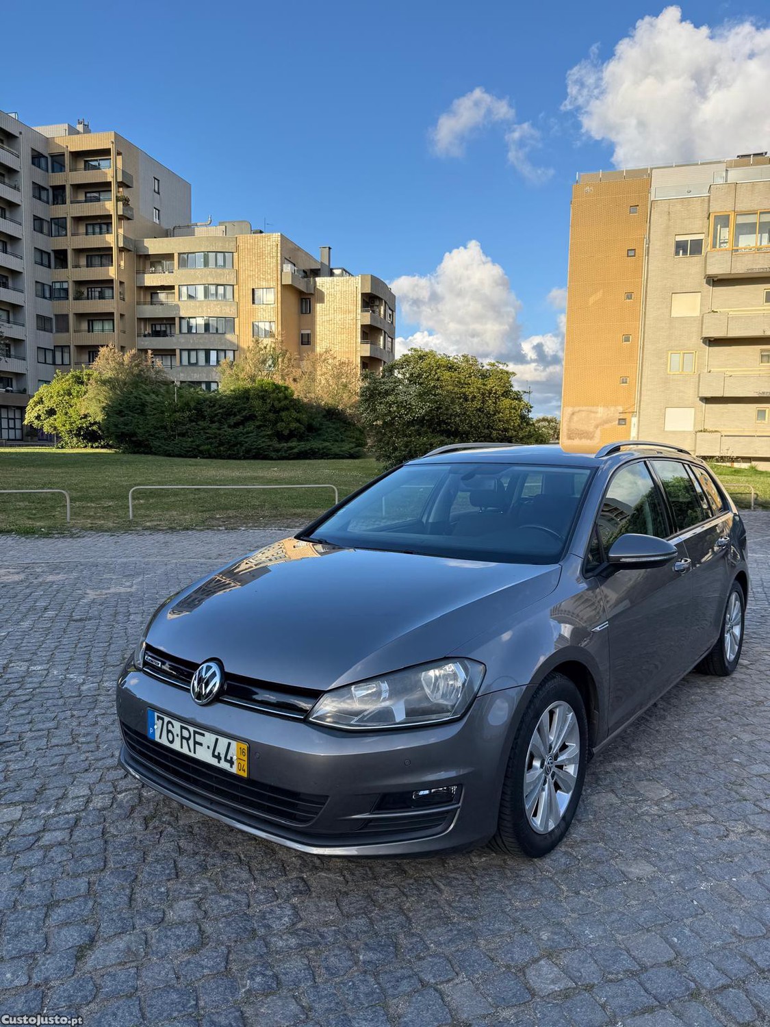 VW Golf 1.6 TDI BLUEMOTION — photo 2