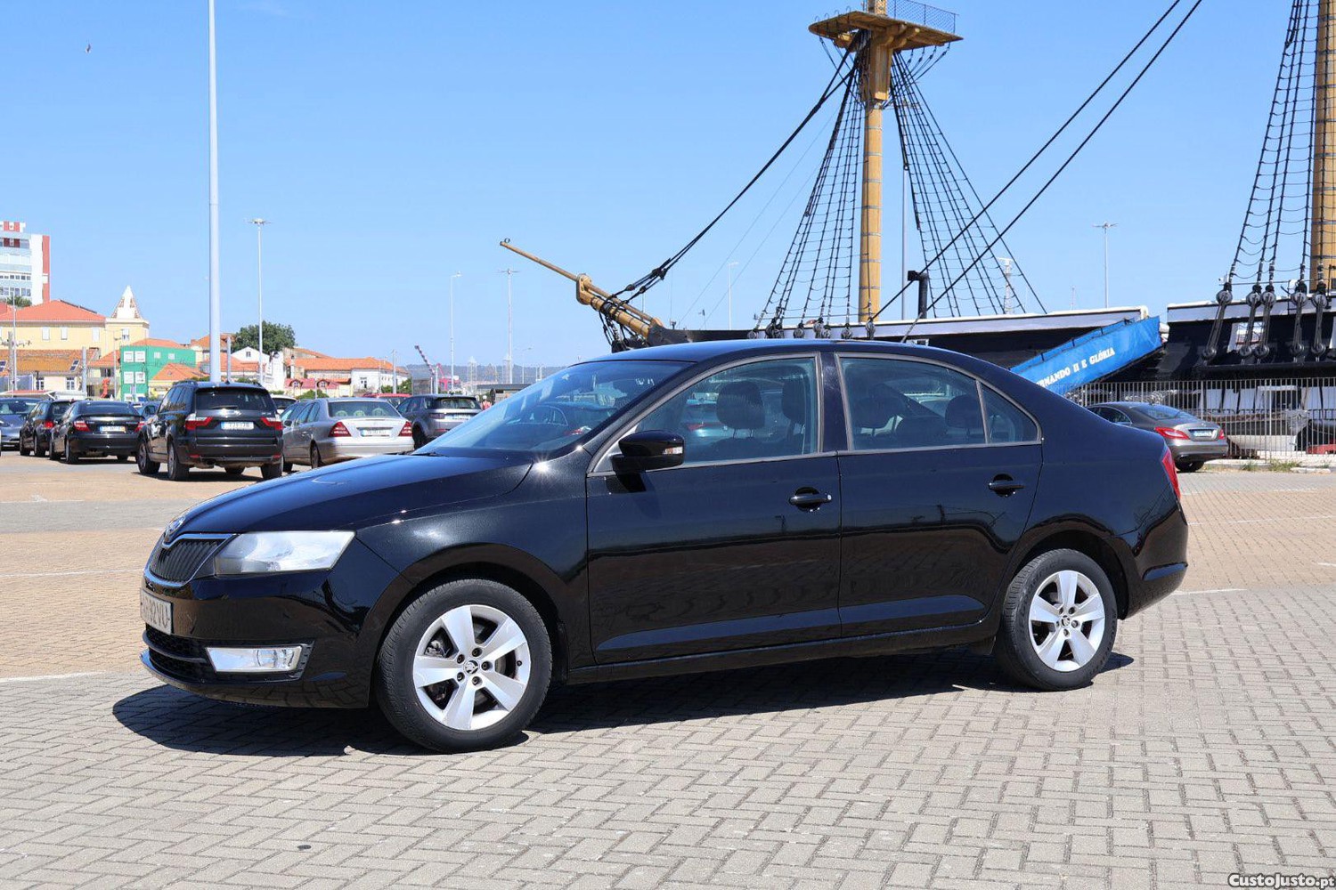 Skoda Rapid 1.6 Tdi — fotografia 18