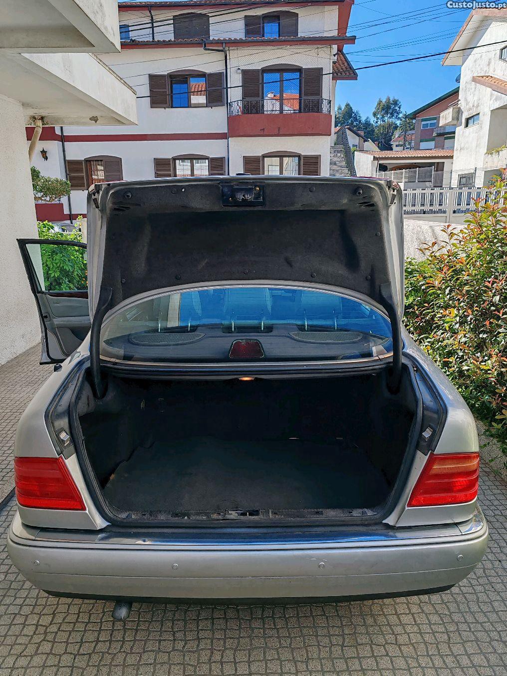 Mercedes-Benz E 300 Diesel - 6 cilindros! — photo 4