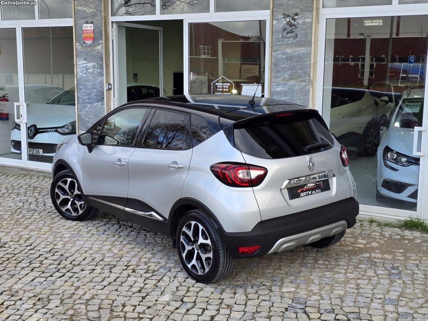 Renault Captur 0.9 TCE Exclusive — fotografia 19