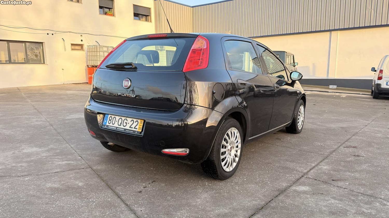 Fiat Punto 1.3 Multijet de 2015 - 15 foto 3