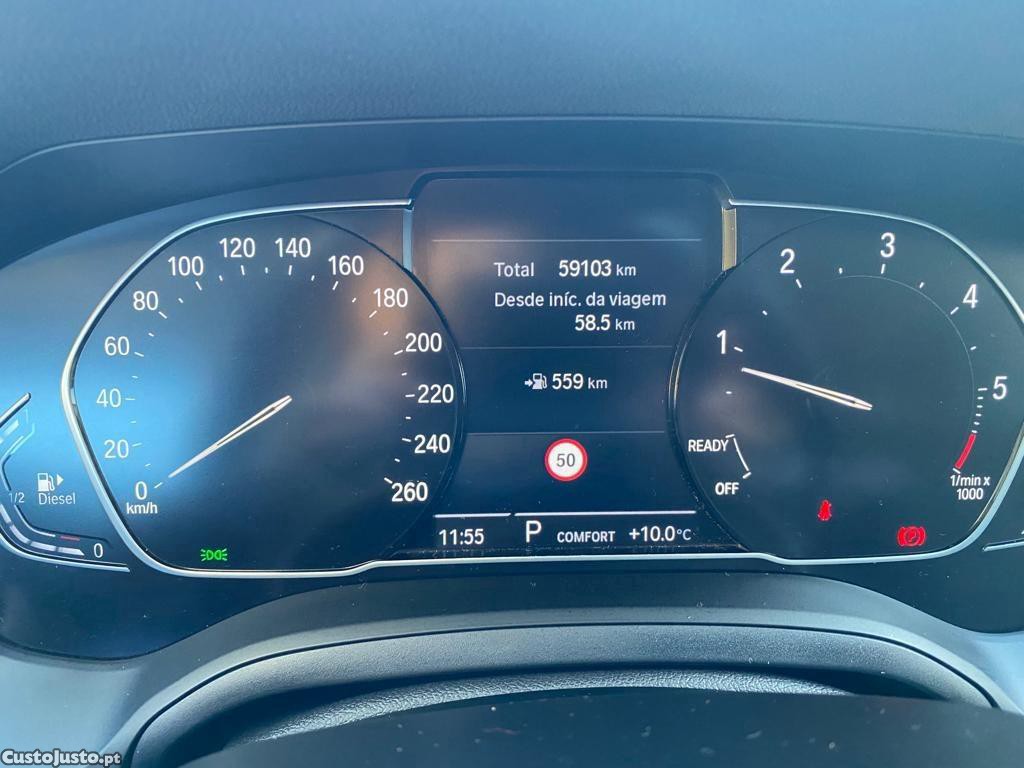 BMW 318 d Touring Auto — fotografia 4