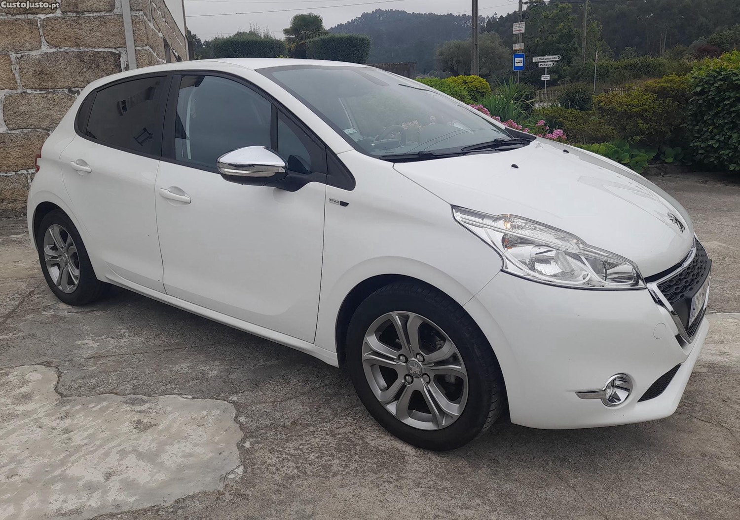 Peugeot 208 1.2 Pure Tech - 15 foto 4