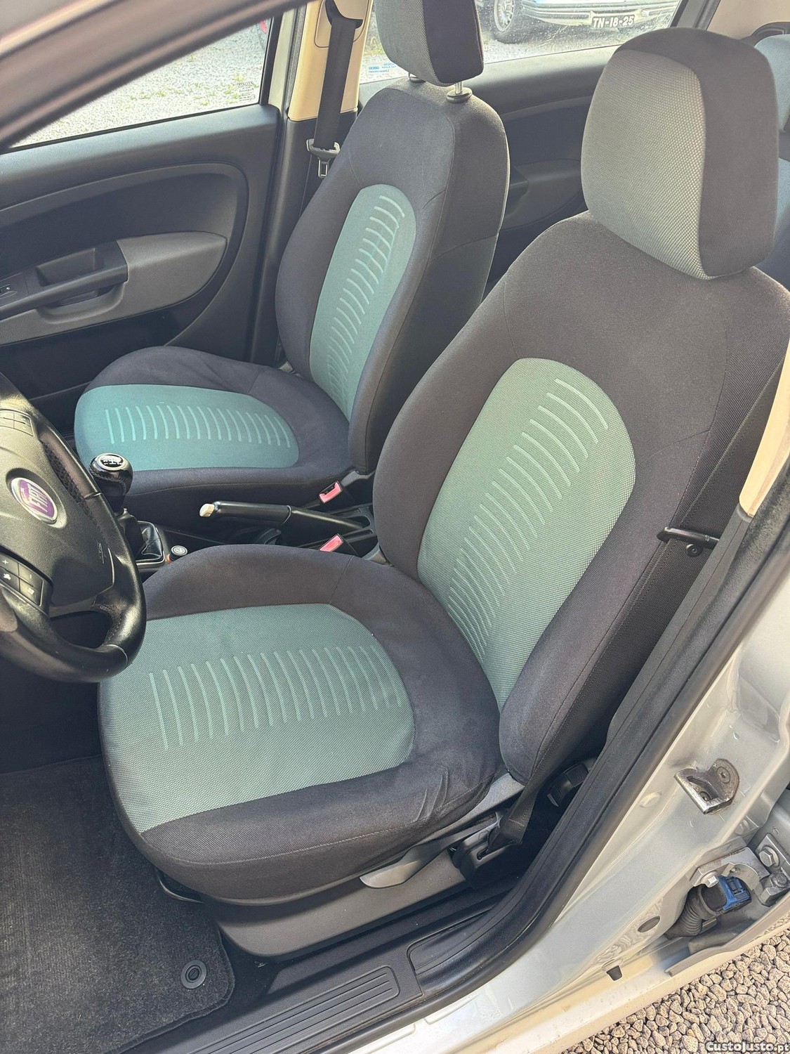 Fiat Grande Punto 1.3 M-Jet Dynamic — fotografia 13