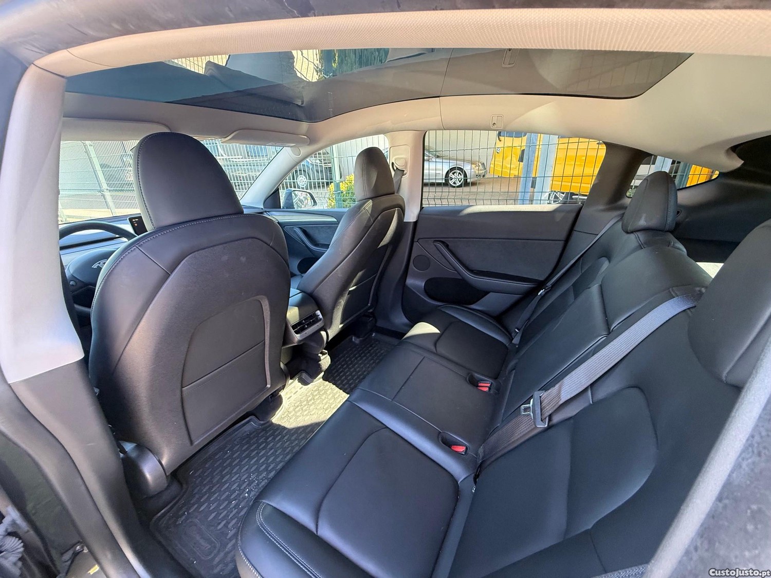 Tesla Model Y Long Range Tração Integral - 23 — photo 4