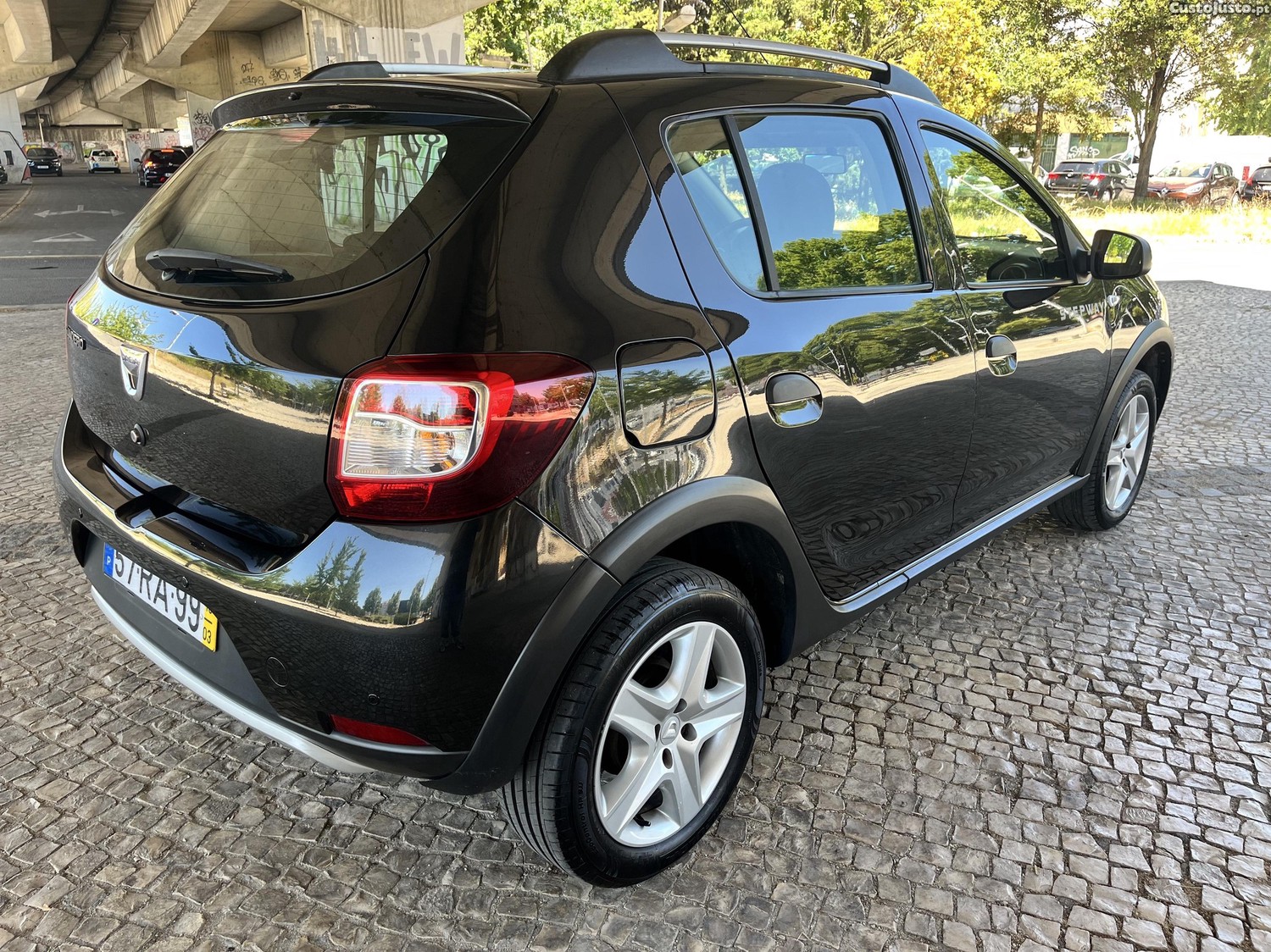 Dacia Sandero 0,9 Tce Stepway — fotografia 7