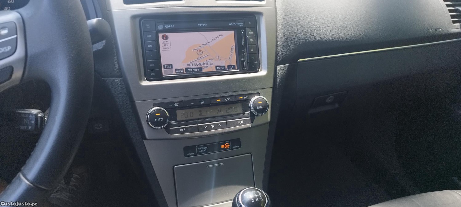Toyota Avensis 2.0 D4D Exclusive 67000km unico dono — fotografia 7