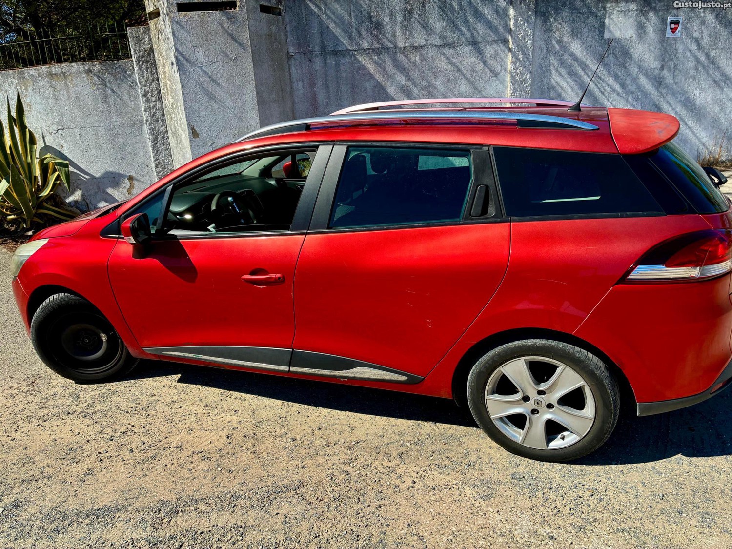 Renault Clio Sport Tourer — photo 4