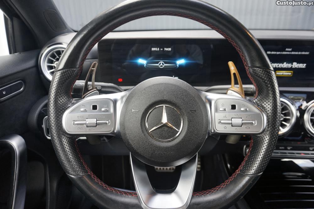Mercedes-Benz A 180 d AMG Line Aut. — fotografia 17
