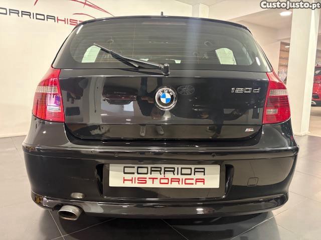 BMW 120 d Full-Extras Pack M - 09 foto 2