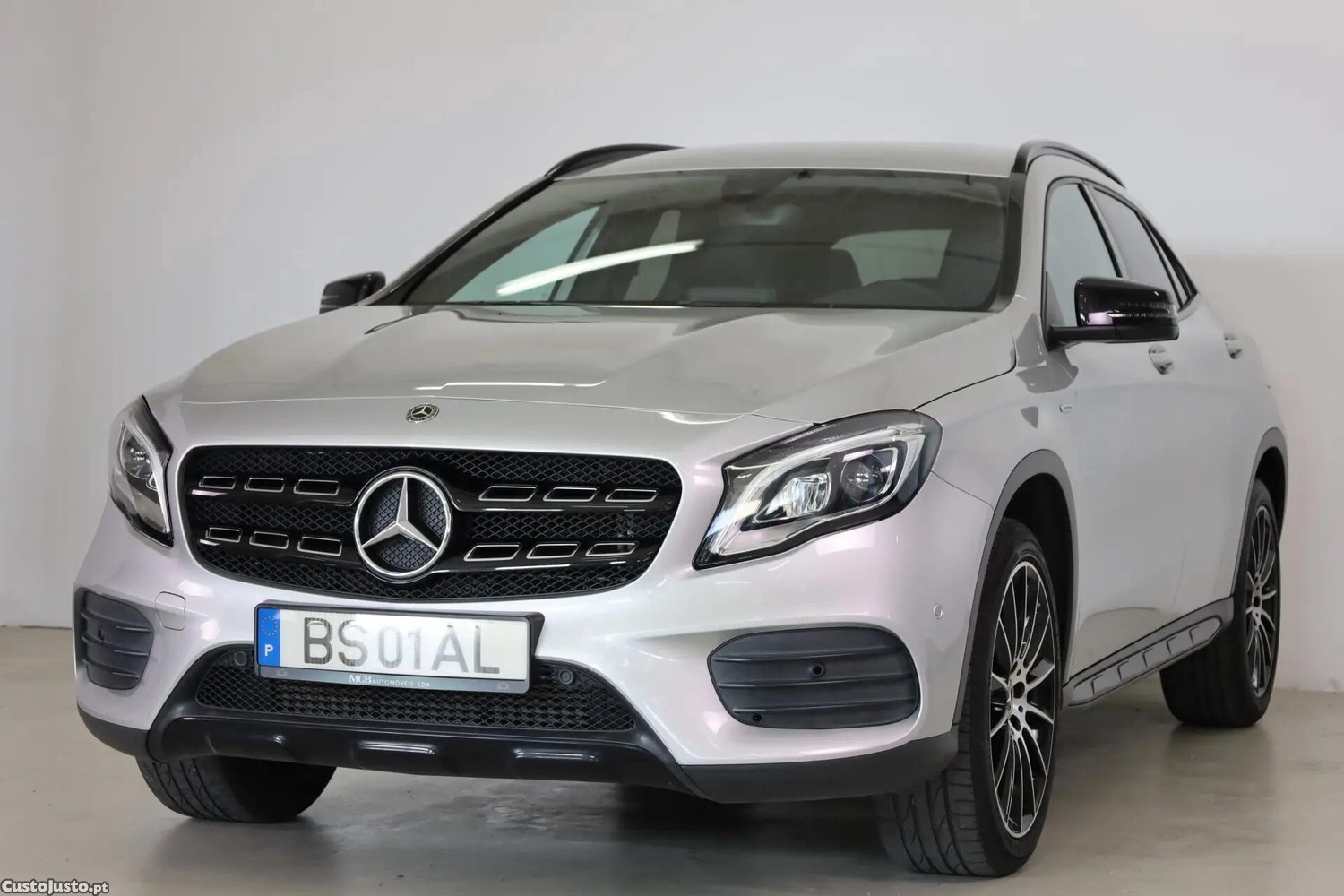 Mercedes-Benz GLA 180 Edition 1 - 17 — photo 5