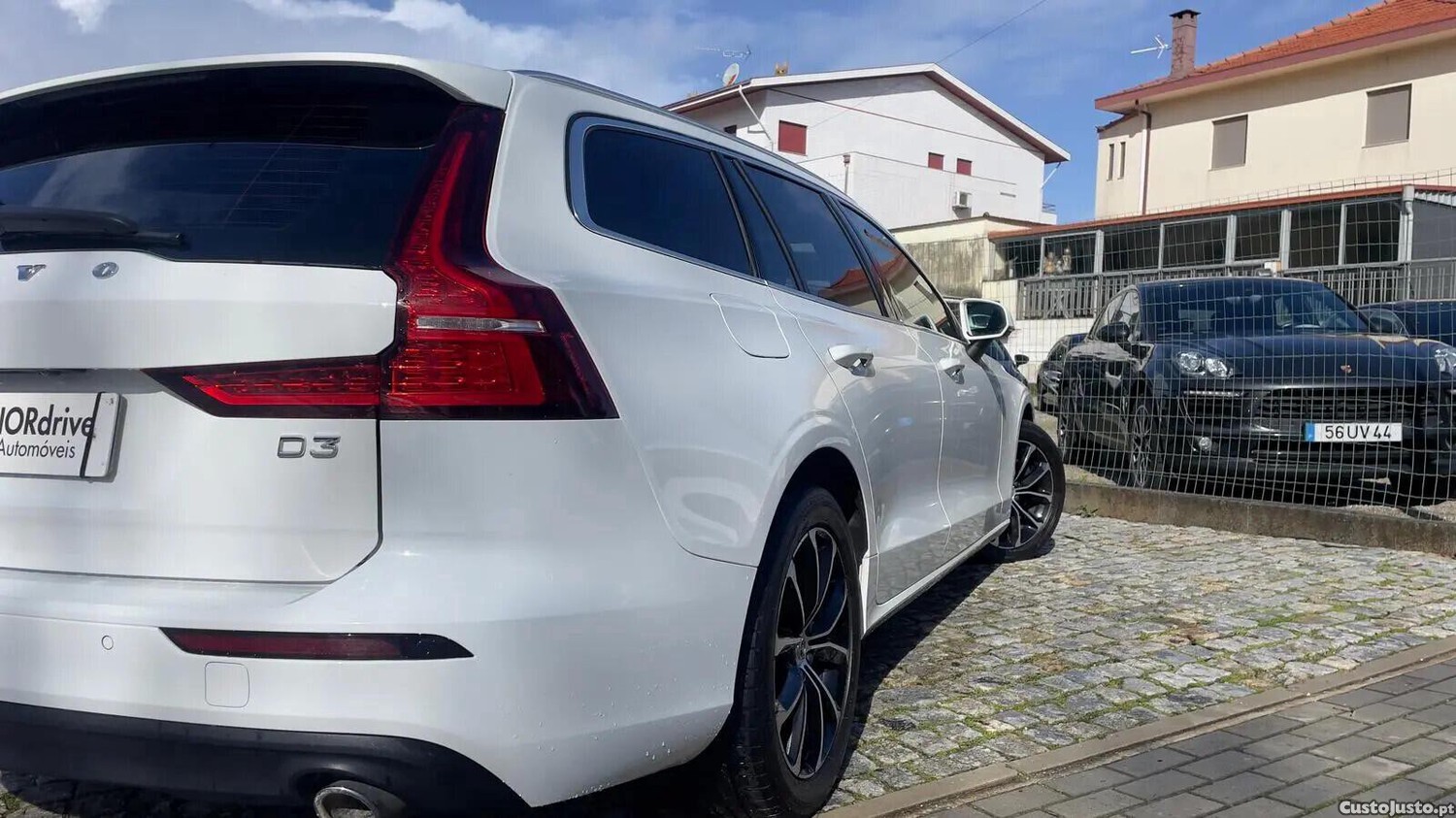 Volvo V60 D3 Momentum Pro - 19 — photo 5