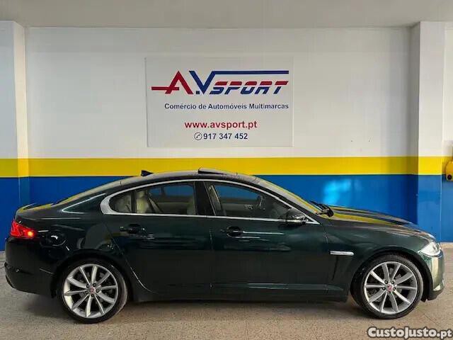 Jaguar XF 3.0 D V6 S Portfolio 159g - 14 — photo 2