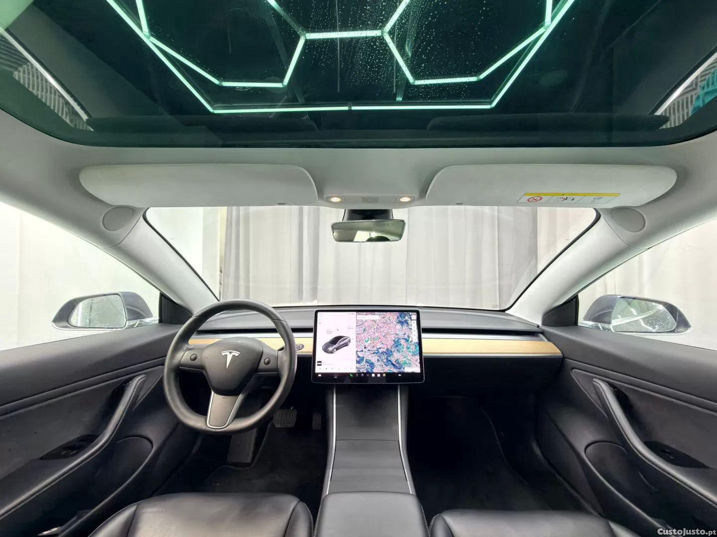 Tesla Model 3 Standard rwd plus — fotografia 10