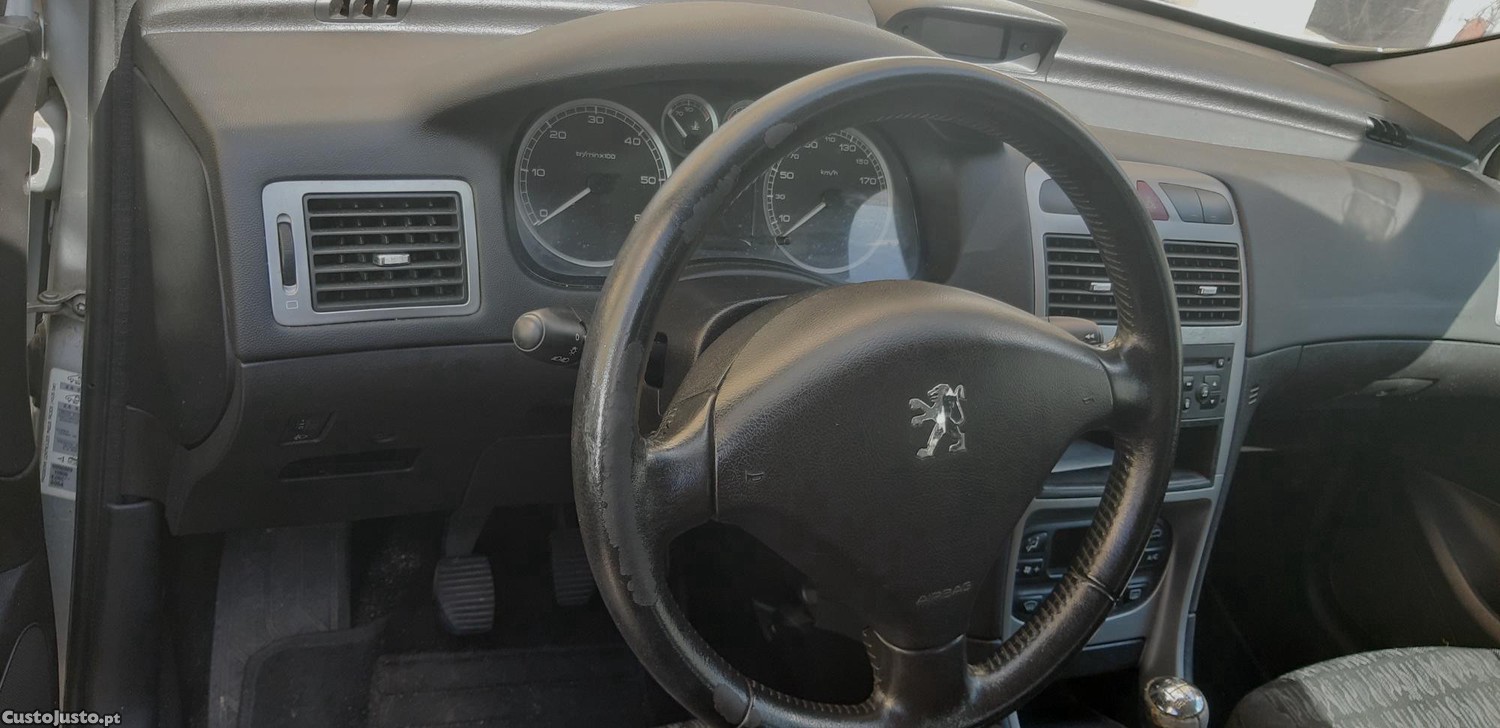 Peugeot 307 HDI 1.4 — photo 5