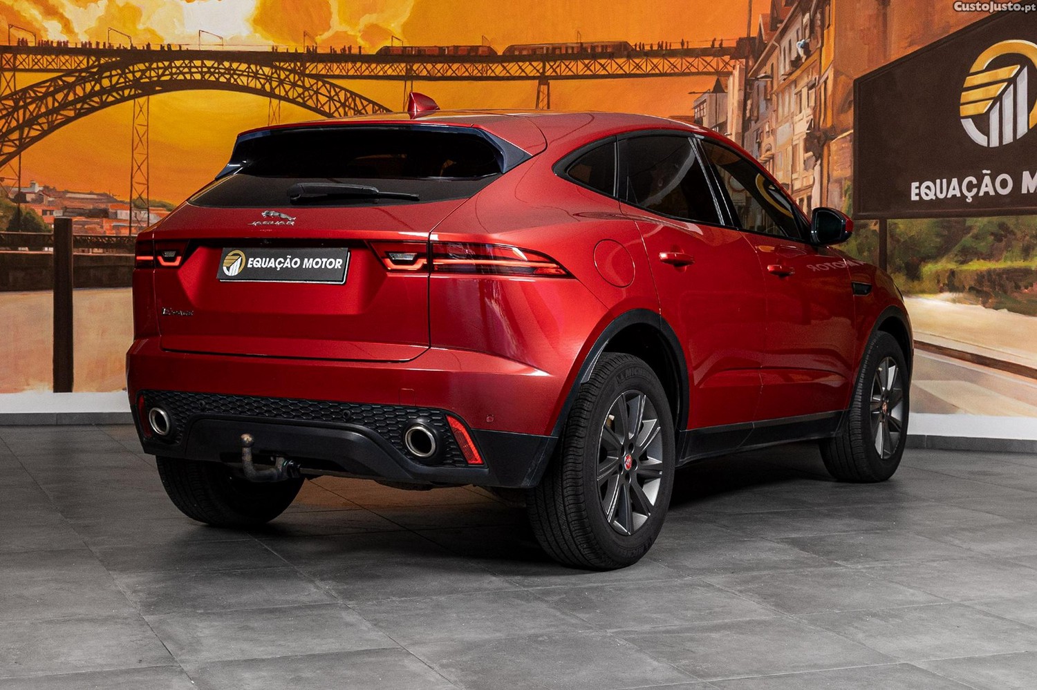 Jaguar E-Pace 2.0 P200 AWD Aut. — fotografia 25