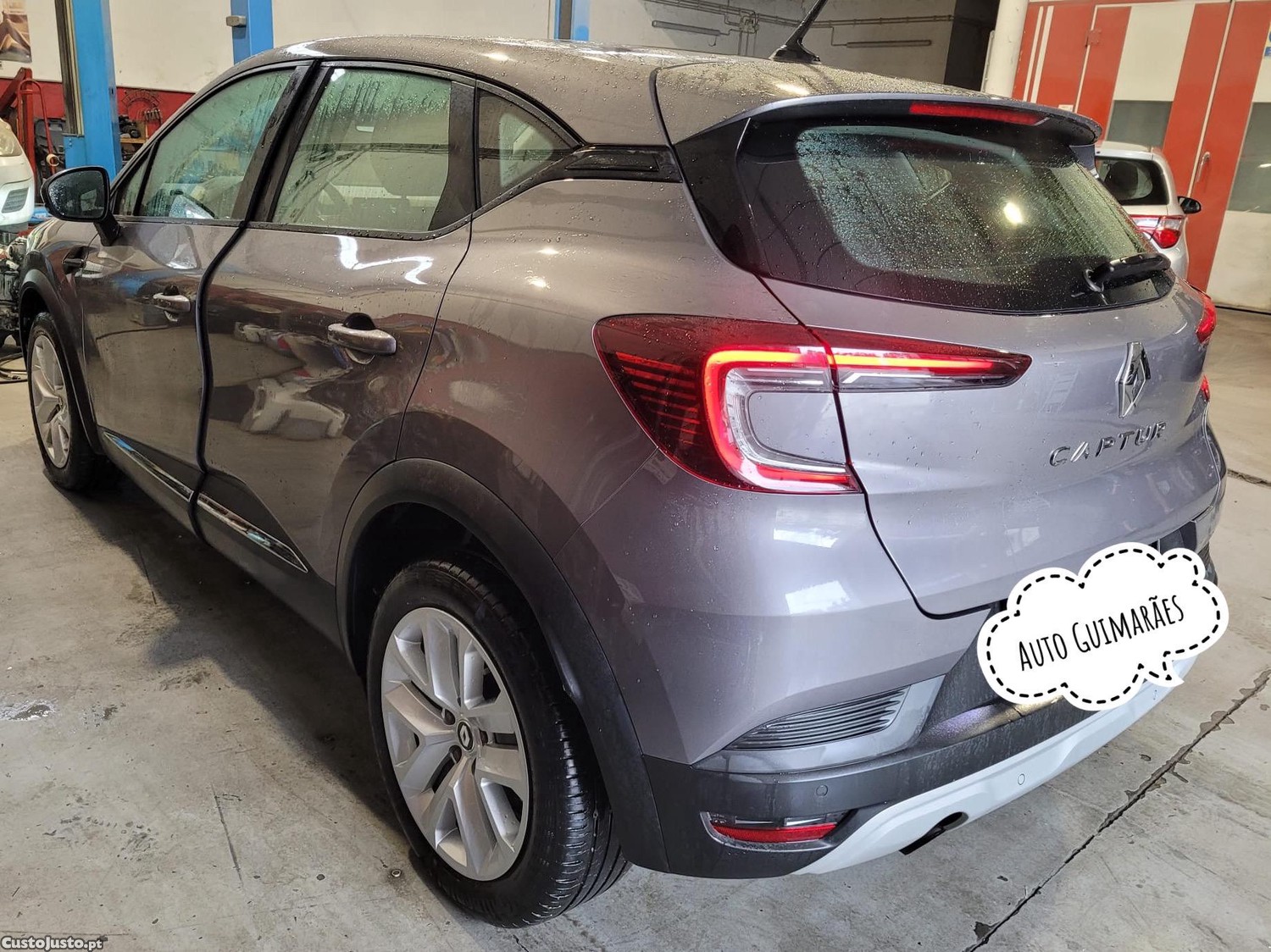 Renault Captur 1.0 TCe — fotografia 2