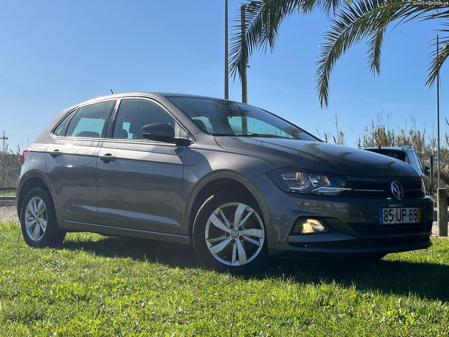 Volkswagen Polo 1.0 CONFORTLINE — fotografia 12