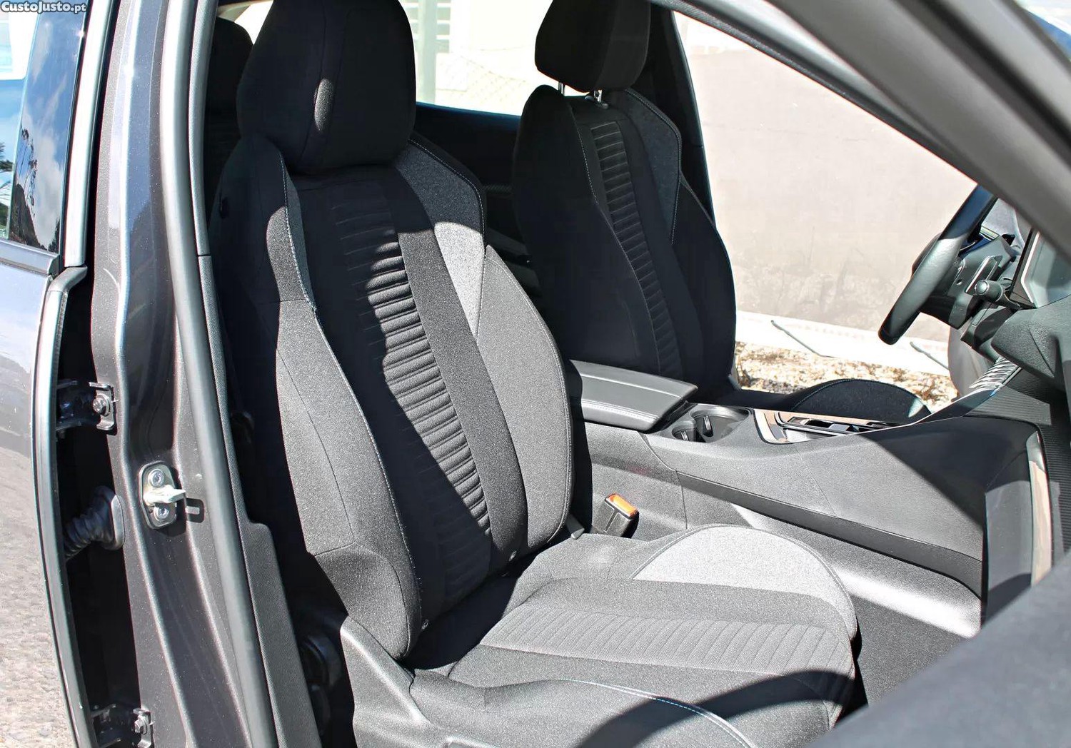 Peugeot 3008 1.6 hybrid active pack e-eat8 — fotografia 10